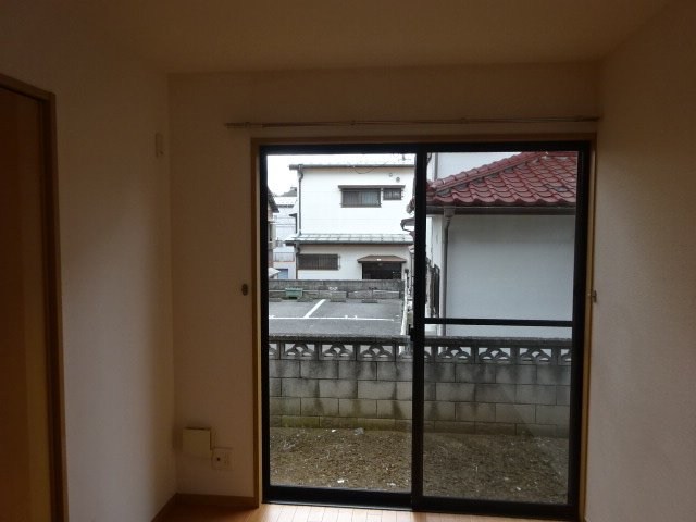 ＭＫハイツ ベッドルーム