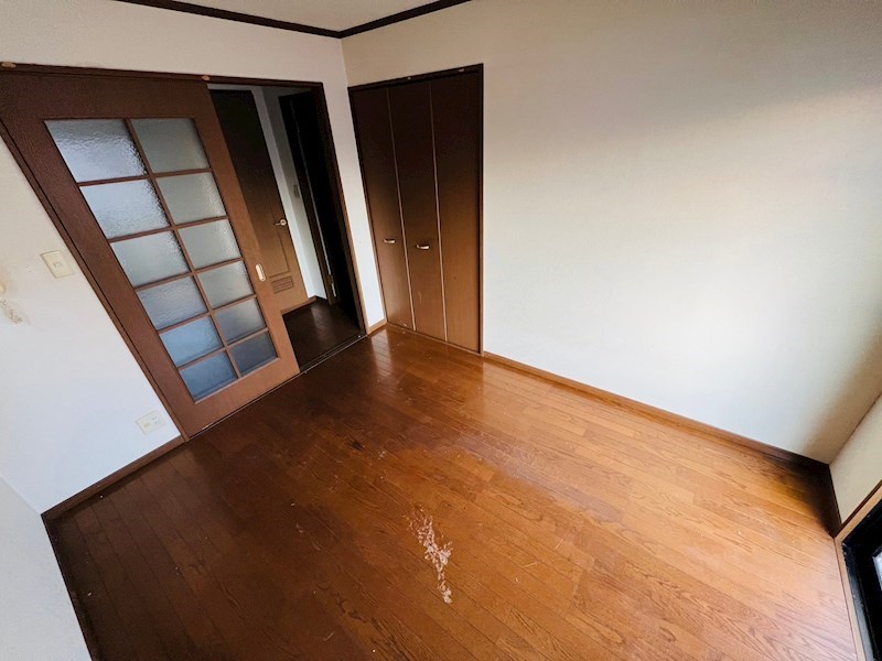 ロイヤルハイツ（千住４丁目）  リビング