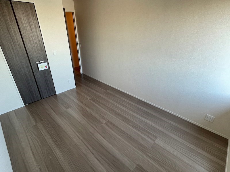 ハイピクチャー　E棟 ベッドルーム