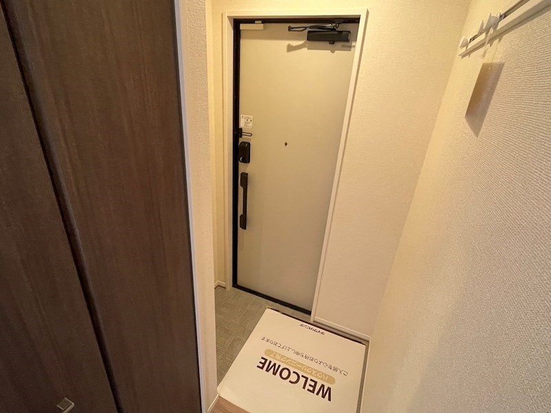 ハイピクチャー　E棟 玄関