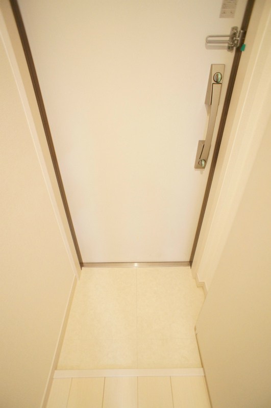 リブリ・840 玄関