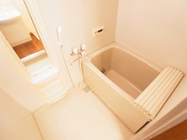 ラ・ポワール 風呂画像