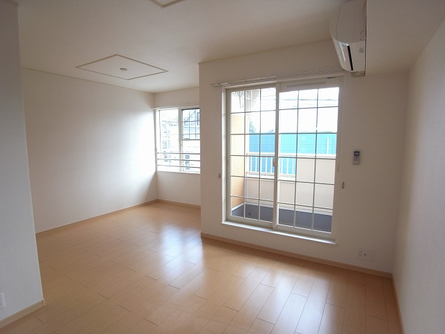 ソル・レヴェンテⅡＡ リビング