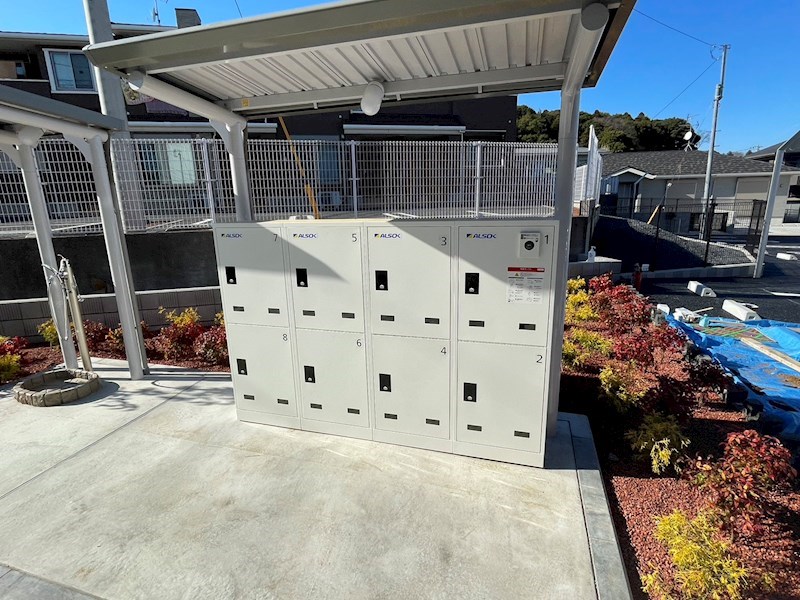 シャイニー その他外観2