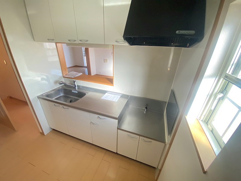 モデルノ・アロッジオ キッチン