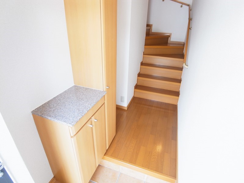 ボンヌ　シャンスＢ 玄関