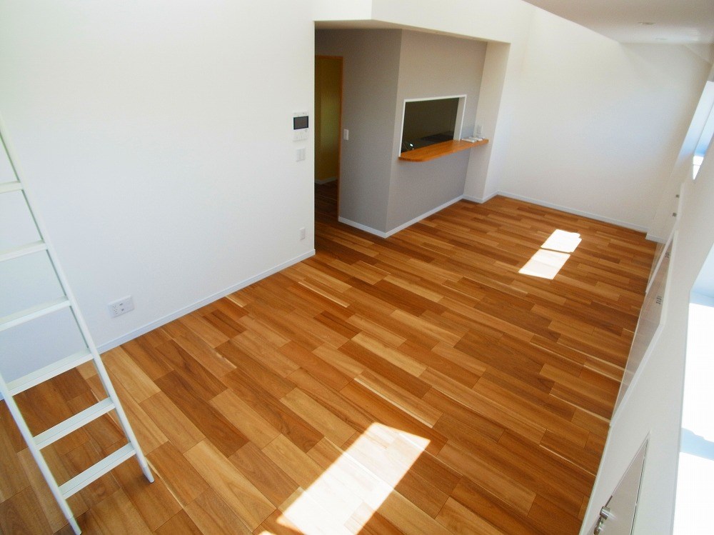 サンリット六町2 リビング