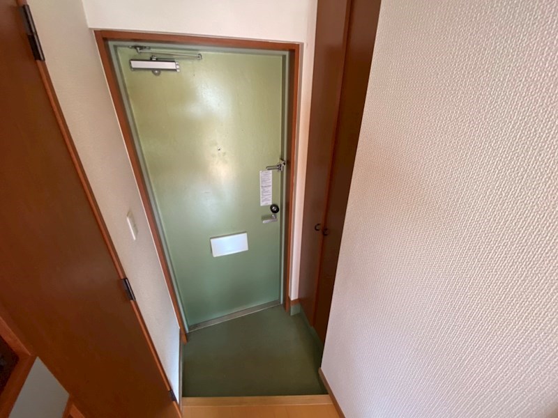 GALLERY　El-Dorado 玄関