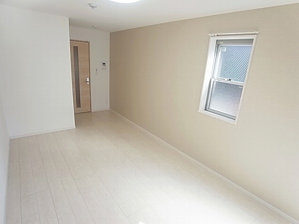 リブリ・シェーヌ リビング