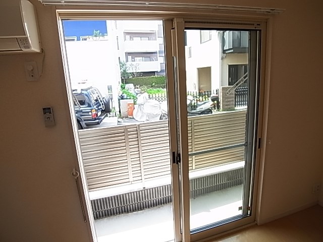 ヴィルヌーブ ベランダ