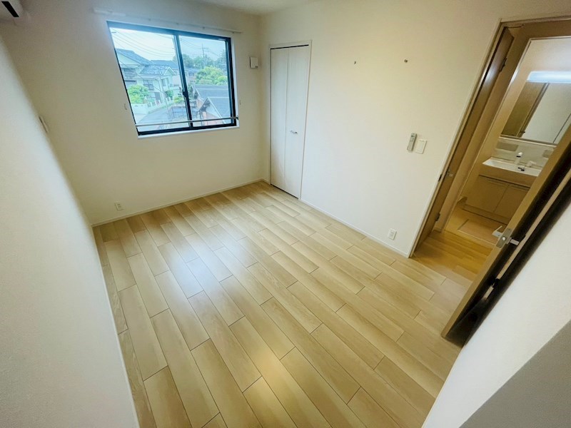 花水木の里C ベッドルーム