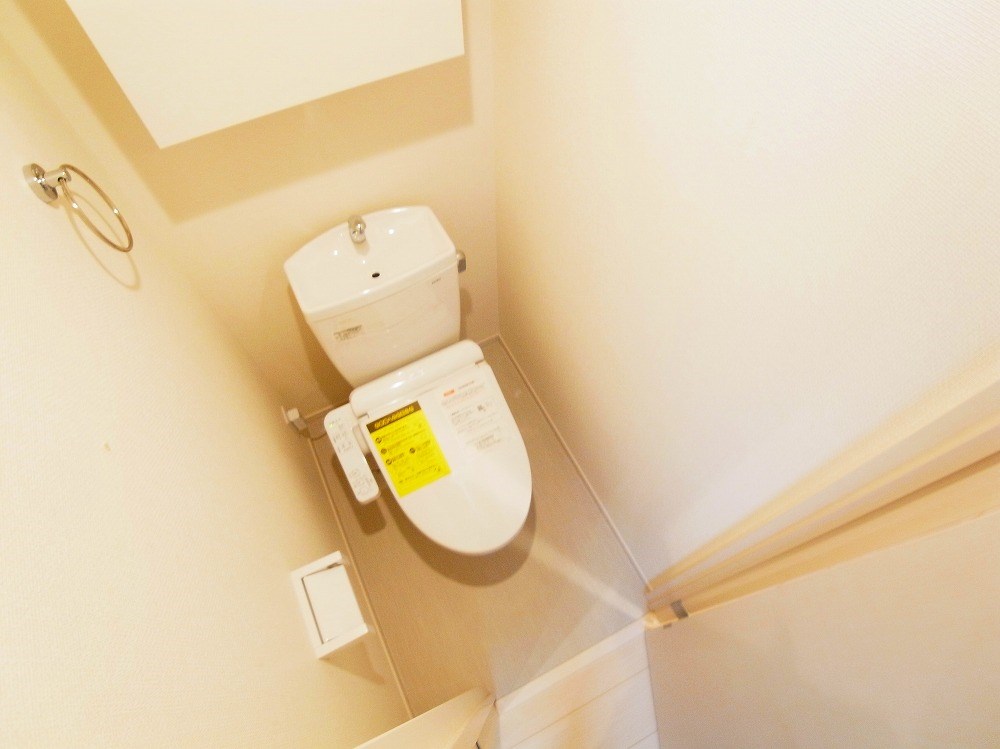 リブリ・Ｊｕｎｅ　ＫＡＬＵＮＡＳＩＡ その他1