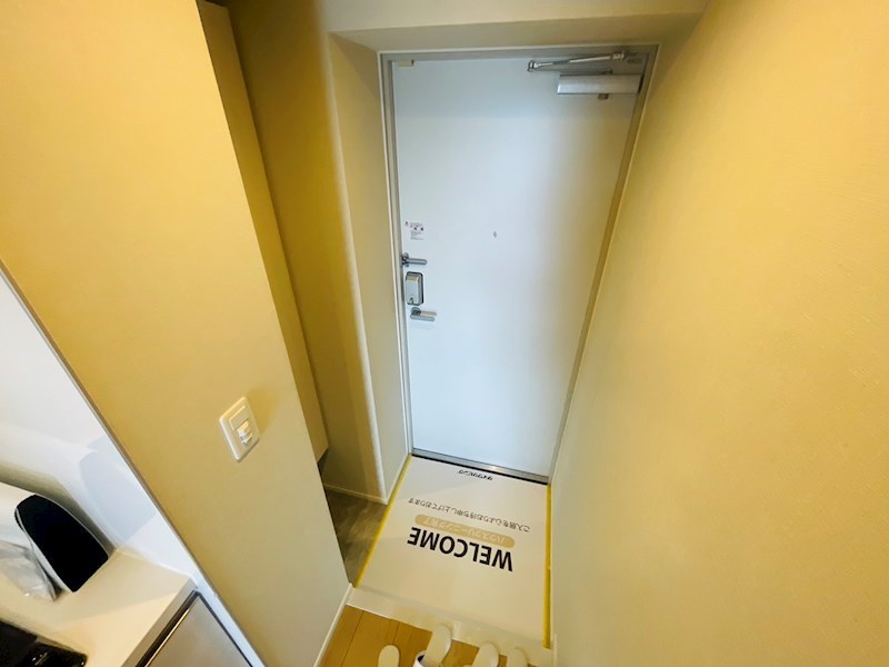 メゾンボヌール 玄関