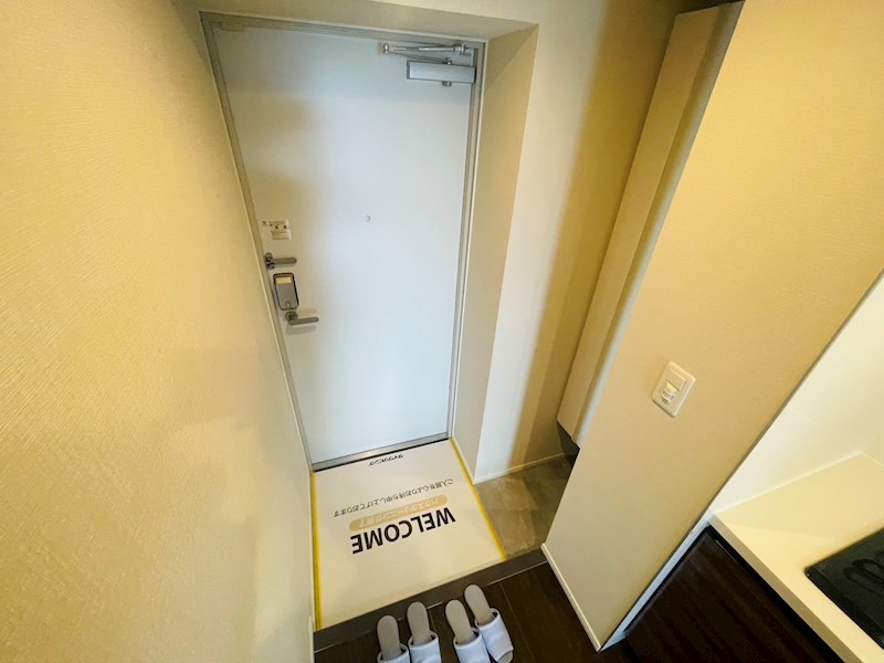 メゾンボヌール 玄関