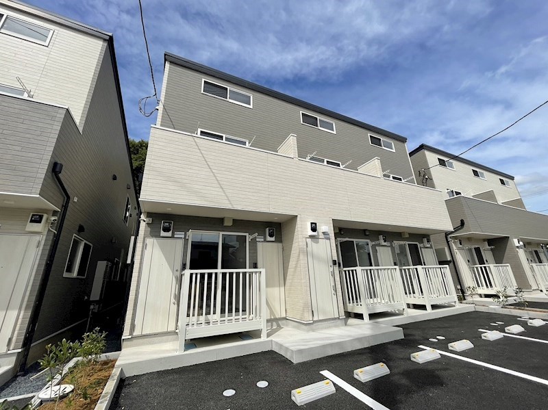 Like高野山B棟 102号室 外観