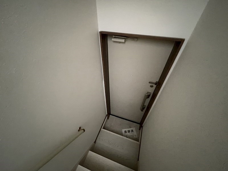 Like高野山C棟 玄関