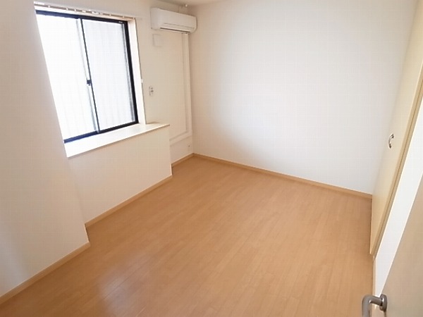 ムーンガーデン ベッドルーム