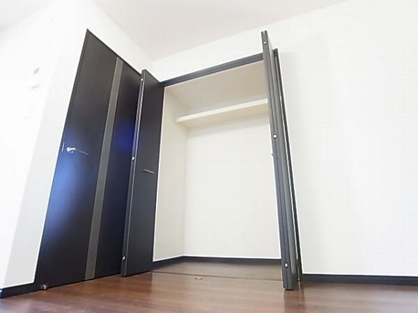 リリー・オブ・ザ・バレー その他8