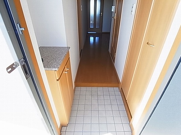 K・ブローテ・柏の葉Ａ 玄関