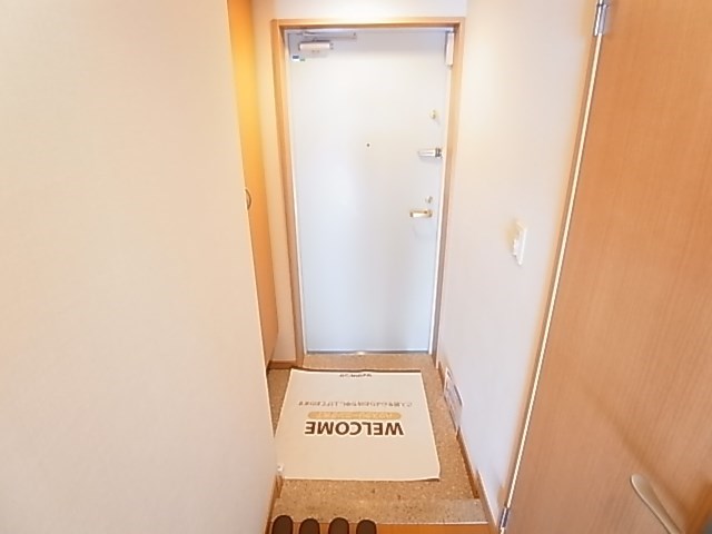 ロイヤルＫＪ 玄関