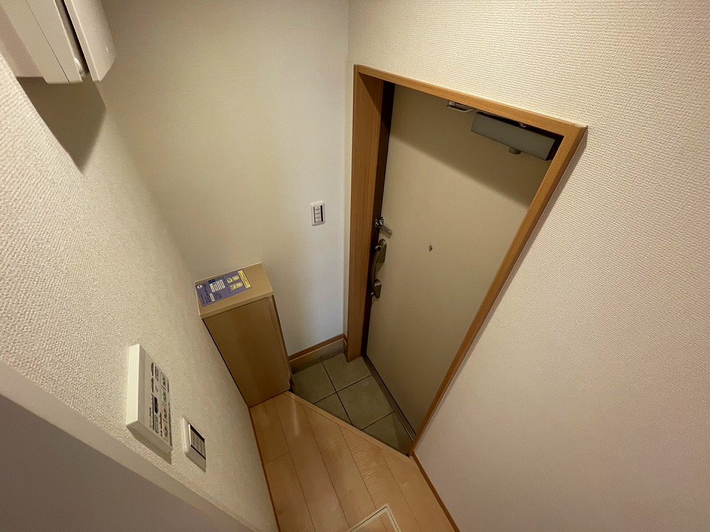 アムール南千住 玄関