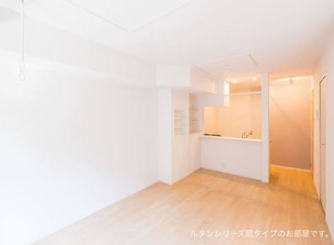 フェニックス　A リビング