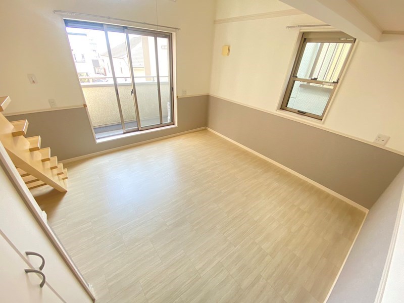 アパートメントKASAIⅡ リビング