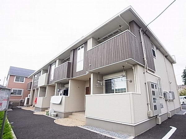 カトル・セゾンA 104号室 外観