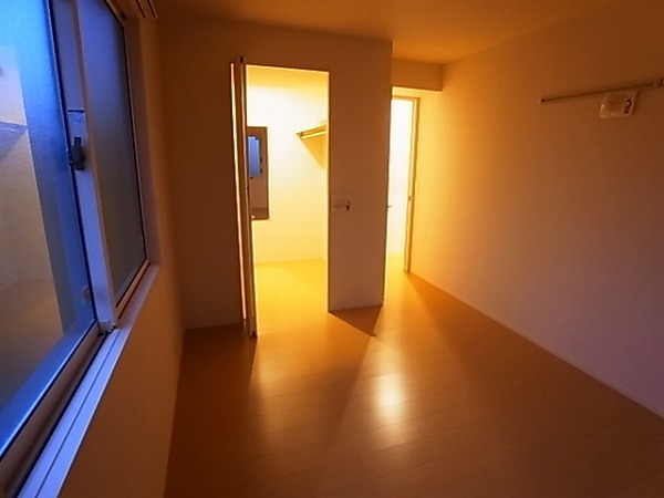 サニーウェルＢ ベッドルーム