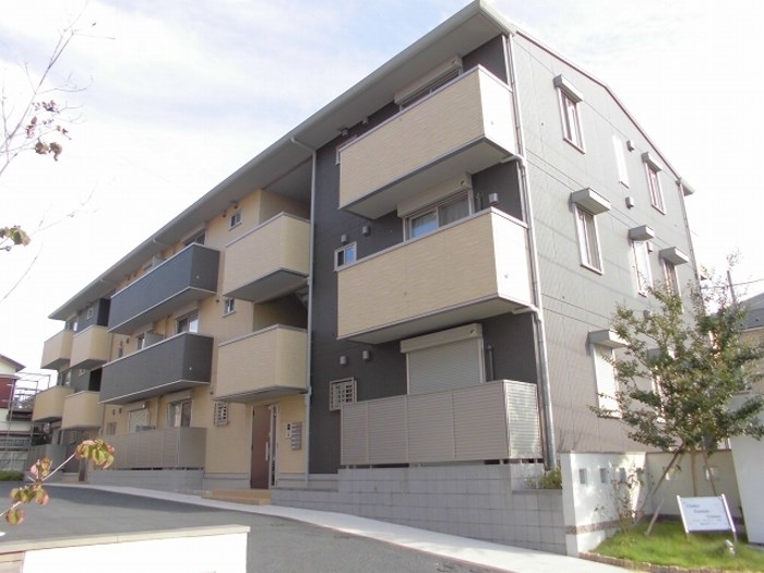 チェリス　フォンテーン　コスモ 外観写真