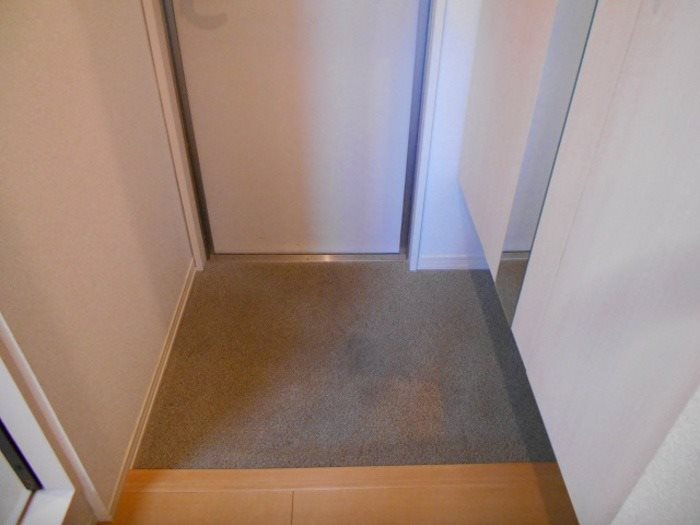 チェリス　フォンテーン　コスモ 玄関