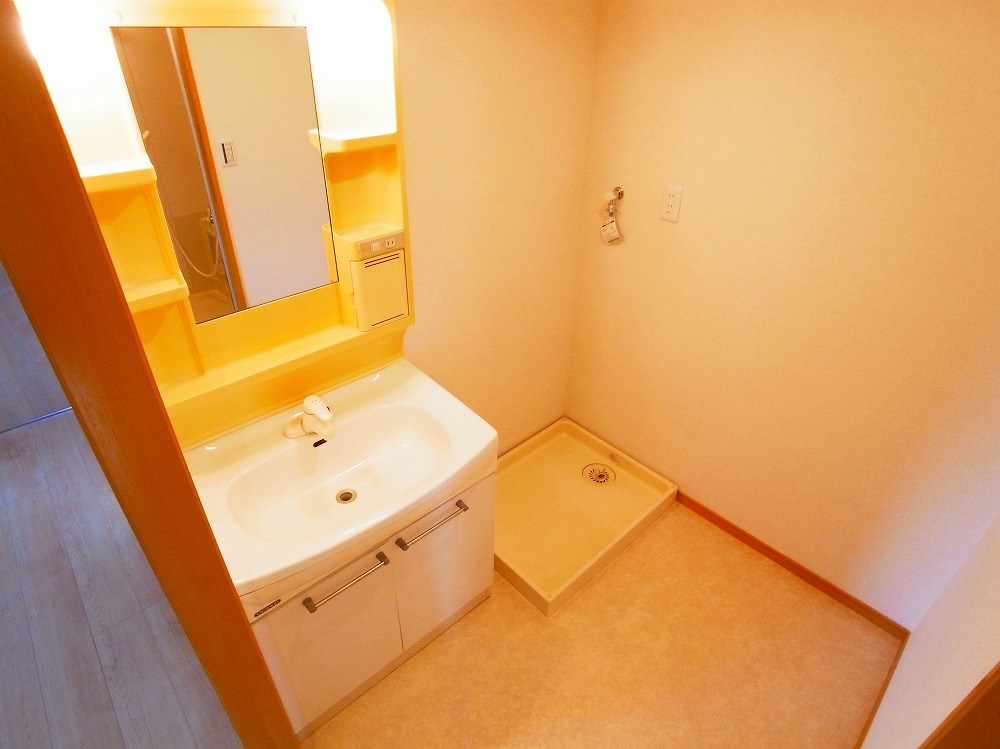 竹ノ塚保木間二丁目ビル その他2