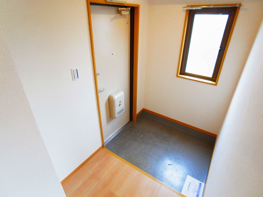 竹ノ塚保木間二丁目ビル 玄関