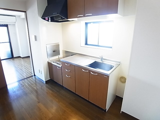 サンモール　ワタナベ キッチン