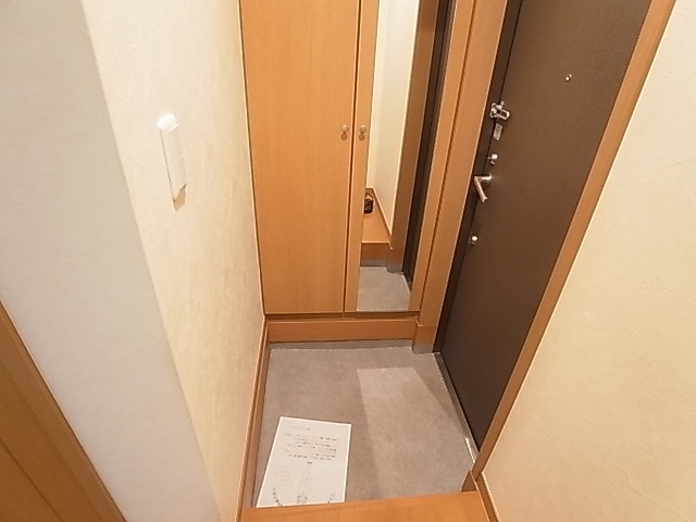 ハイライズ 玄関