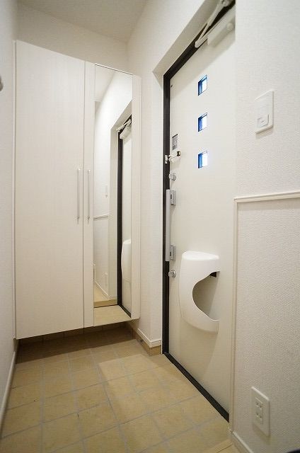 グランツYHⅠ 玄関