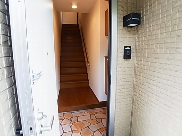 マスカレード　ギャレー 玄関