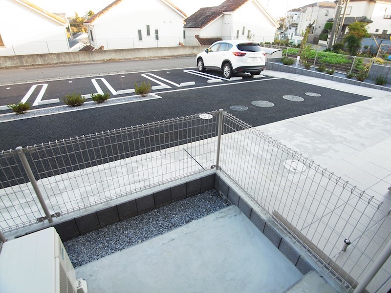 グランドゥール　エス ベランダ