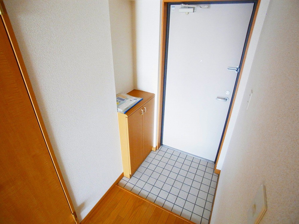 シャトーノール梅島 玄関