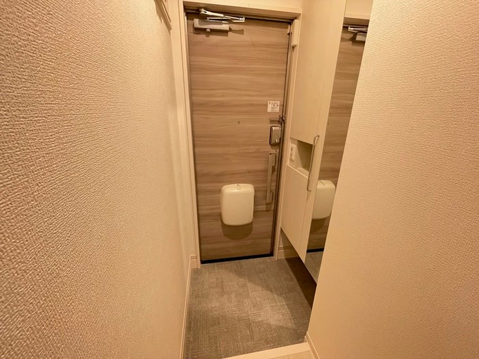 NSハイツ３　暁 玄関