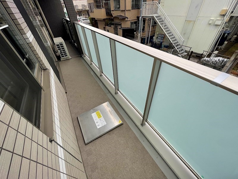 COCO-CHILL KAMEARI ベランダ