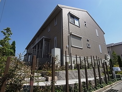 リボーン・ルーチェ 203号室 外観