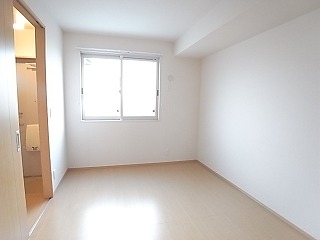 リボーン・ルーチェ ベッドルーム