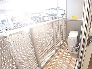 リボーン・ルーチェ ベランダ