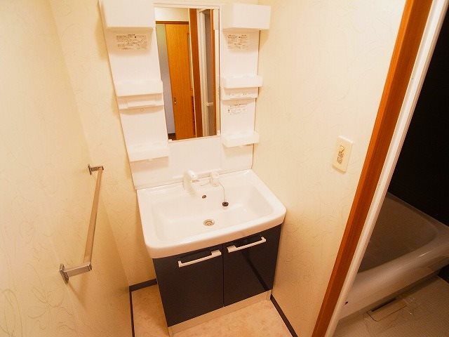 INSURANCE　BLDG.ⅩⅢ その他2