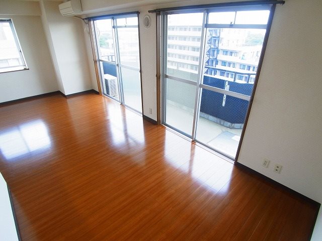 INSURANCE　BLDG.ⅩⅢ その他7