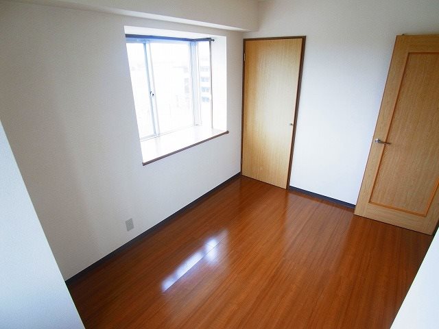 INSURANCE　BLDG.ⅩⅢ その他9