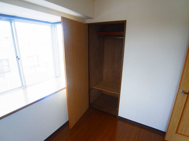 INSURANCE　BLDG.ⅩⅢ その他10