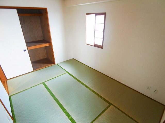 INSURANCE　BLDG.ⅩⅢ その他19