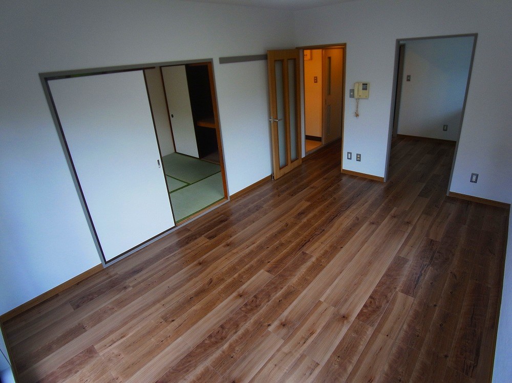 クレストM２  リビング